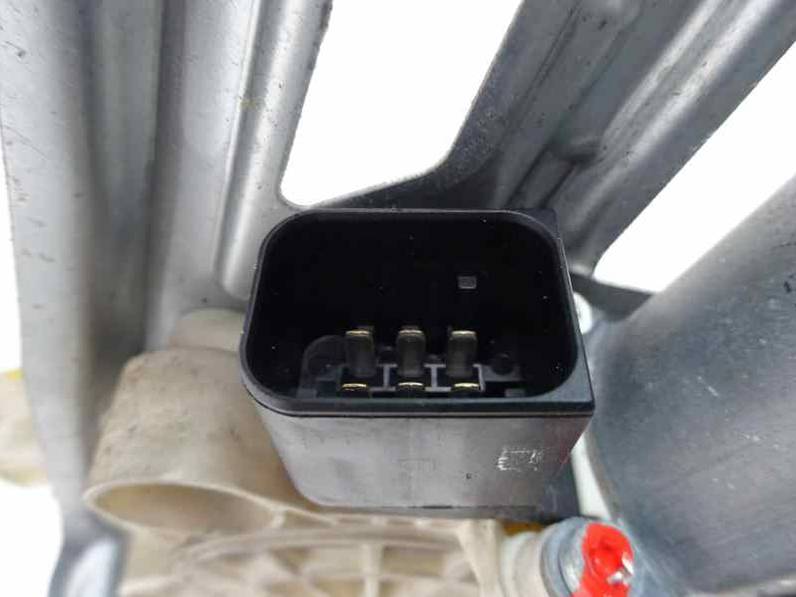 ELEVALUNAS DELANTERO IZQUIERDO MERCEDES CLASE CLC CLC 2010 2.2 CDI (150 CV)