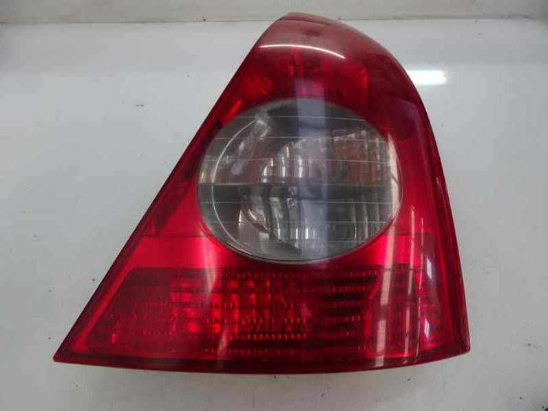 PILOTO TRASERO DERECHO RENAULT CLIO II FASE II 2004 1.5 DCI D (82 CV)