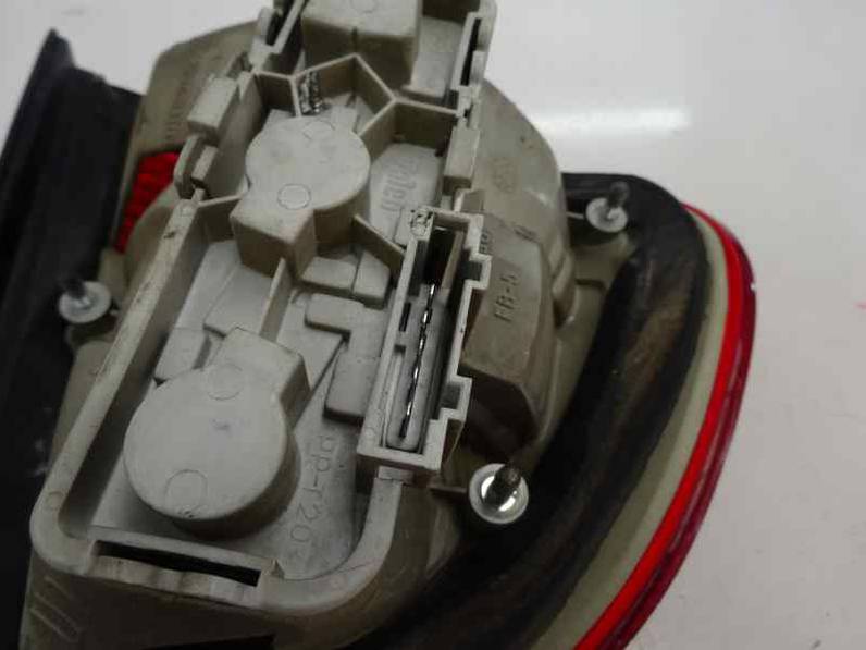 PILOTO TRASERO DERECHO SEAT CORDOBA BERLINA 1997 1.9 D (64 CV)