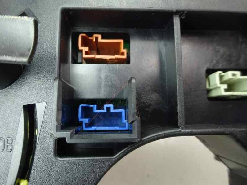 MANDO MULTIFUNCION CITROEN C4 BERLINA 2009 1.6 16V HDI (90 CV)