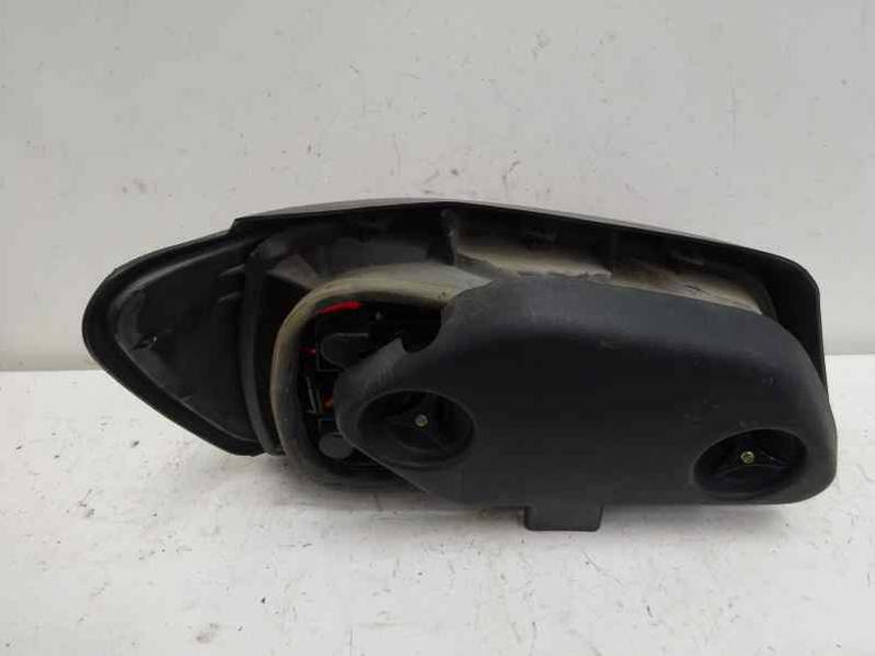 PILOTO TRASERO DERECHO PEUGEOT 306 BERLINA 3 5 PUERTAS 1994 1.9 D (69 CV)