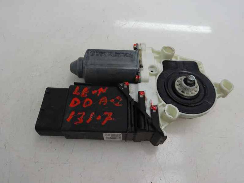 MOTOR ELEVALUNAS DELANTERO DERECHO SEAT LEON 2000 1.9 TDI (90 CV)
