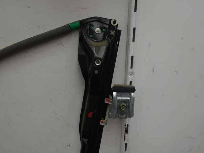 ELEVALUNAS DELANTERO DERECHO FORD FOCUS BERLINA 2000 1.6 16V (101 CV)