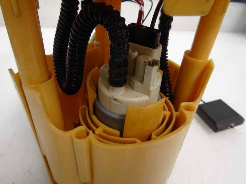 BOMBA COMBUSTIBLE CITROEN C5 BERLINA 2002 2.0 HDI (109 CV)