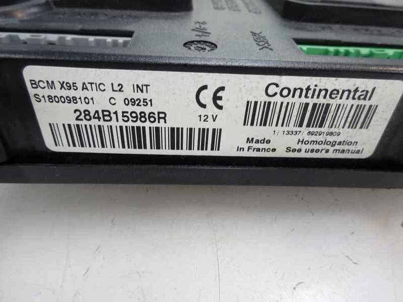 CAJA RELES FUSIBLES RENAULT MEGANE III BERLINA 5 P 2009 1.5 DCI D (86 CV)