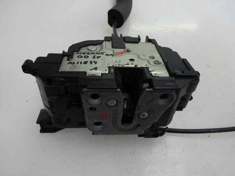 CERRADURA PUERTA DELANTERA DERECHA RENAULT MEGANE III BERLINA 5 P 2009 1.5 DCI D (86 CV)