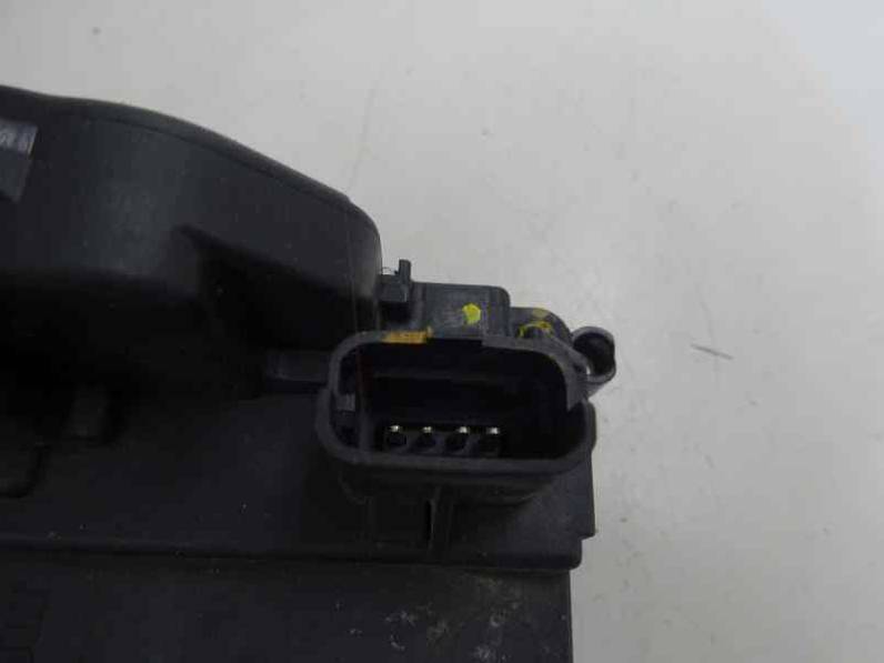 CERRADURA PUERTA DELANTERA DERECHA RENAULT MEGANE III BERLINA 5 P 2009 1.5 DCI D (86 CV)