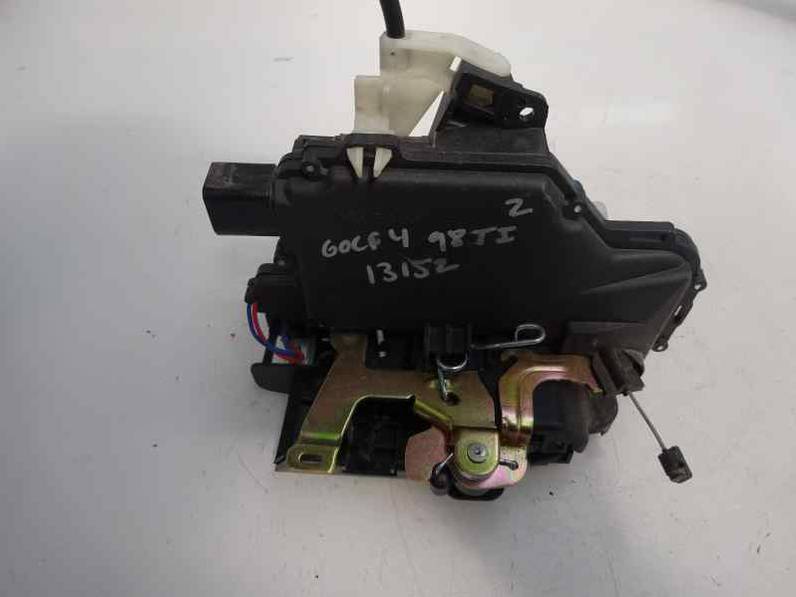 CERRADURA PUERTA TRASERA IZQUIERDA VOLKSWAGEN GOLF IV BERLINA 2003 1.9 TDI (110 CV)