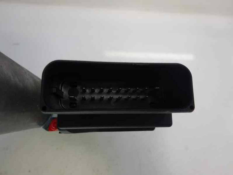 MOTOR ELEVALUNAS TRASERO DERECHO VOLKSWAGEN GOLF IV BERLINA 2003 1.9 TDI (110 CV)