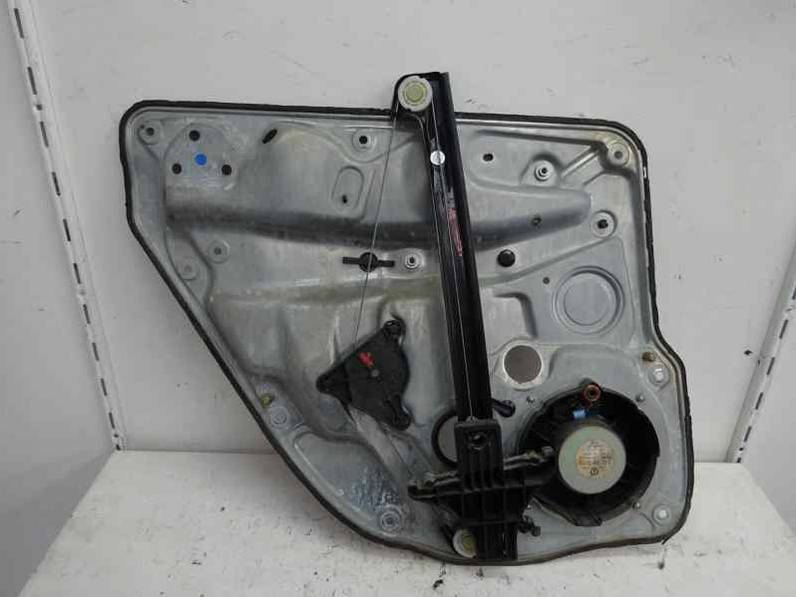 ELEVALUNAS TRASERO DERECHO VOLKSWAGEN GOLF IV BERLINA 2003 1.9 TDI (110 CV)