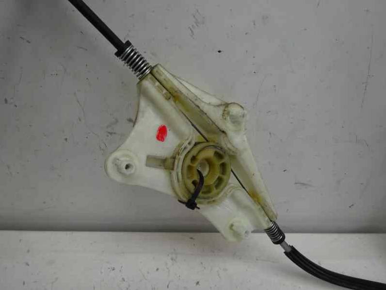 ELEVALUNAS DELANTERO IZQUIERDO SEAT LEON 2014 1.6 TDI (105 CV)