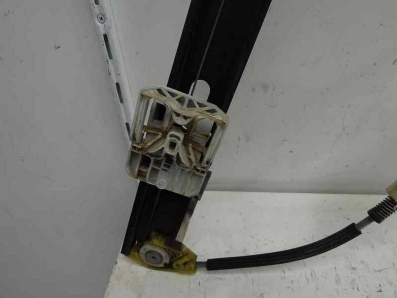 ELEVALUNAS DELANTERO IZQUIERDO SEAT LEON 2014 1.6 TDI (105 CV)