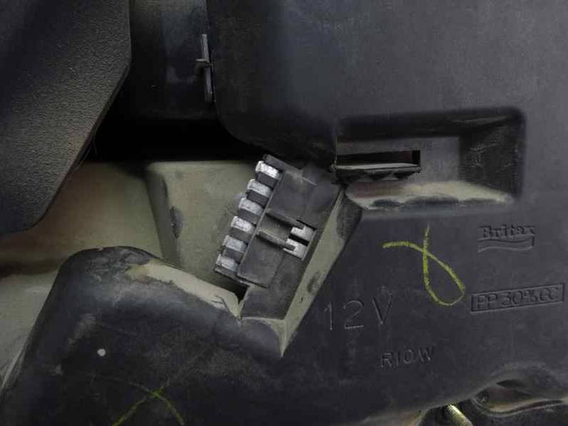 PILOTO TRASERO IZQUIERDO MG ROVER MG ZR 2004 1796 (117 CV)