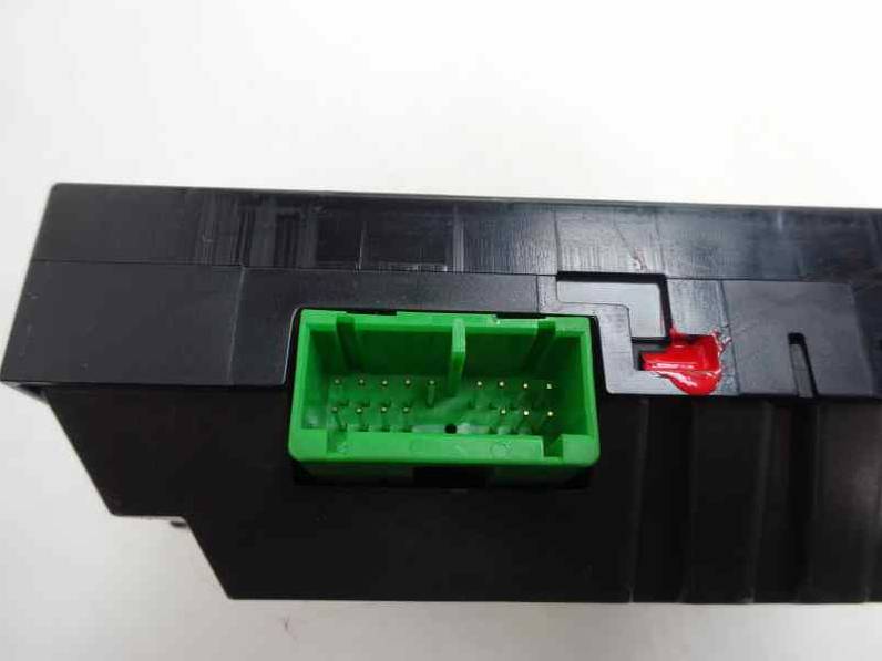 PANTALLA MULTIFUNCION VOLVO XC60 2011 2.4 D (205 CV)