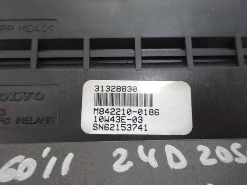 PANTALLA MULTIFUNCION VOLVO XC60 2011 2.4 D (205 CV)