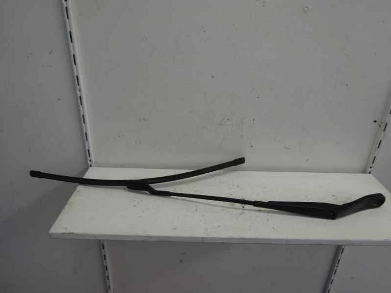 BRAZO LIMPIA DELANTERO IZQUIERDO VOLVO XC60 2011 2.4 D (205 CV)