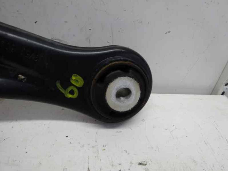 BRAZO SUSPENSION INFERIOR DELANTERO DERECHO FORD FIESTA 2011 1.4 TDCI (69 CV)