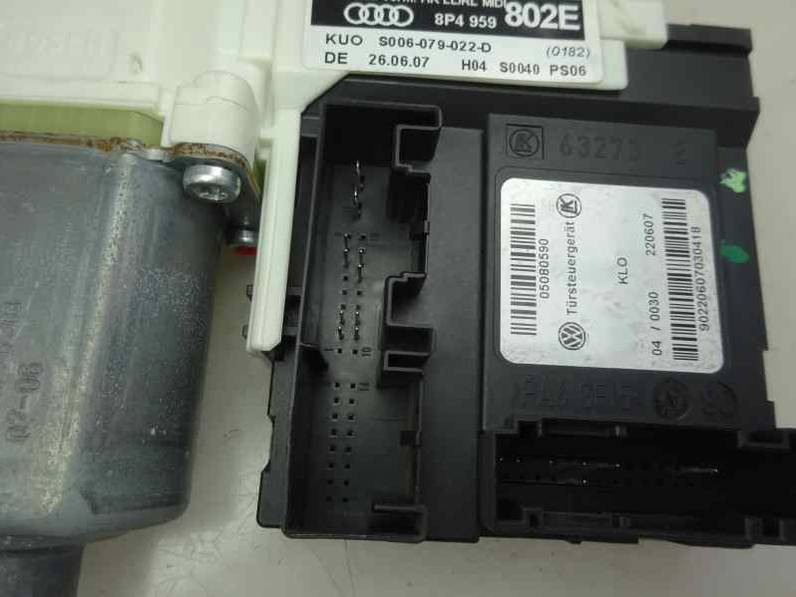 MOTOR ELEVALUNAS TRASERO DERECHO AUDI A3 SPORTBACK 2007 2.0 TDI (140 CV)