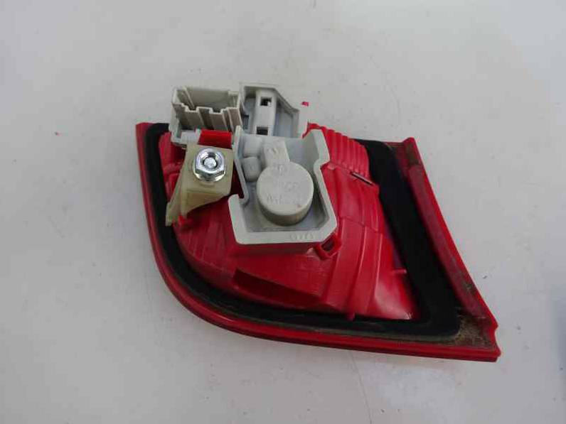 PILOTO TRASERO DERECHO AUDI A3 SPORTBACK 2007 2.0 TDI (140 CV)