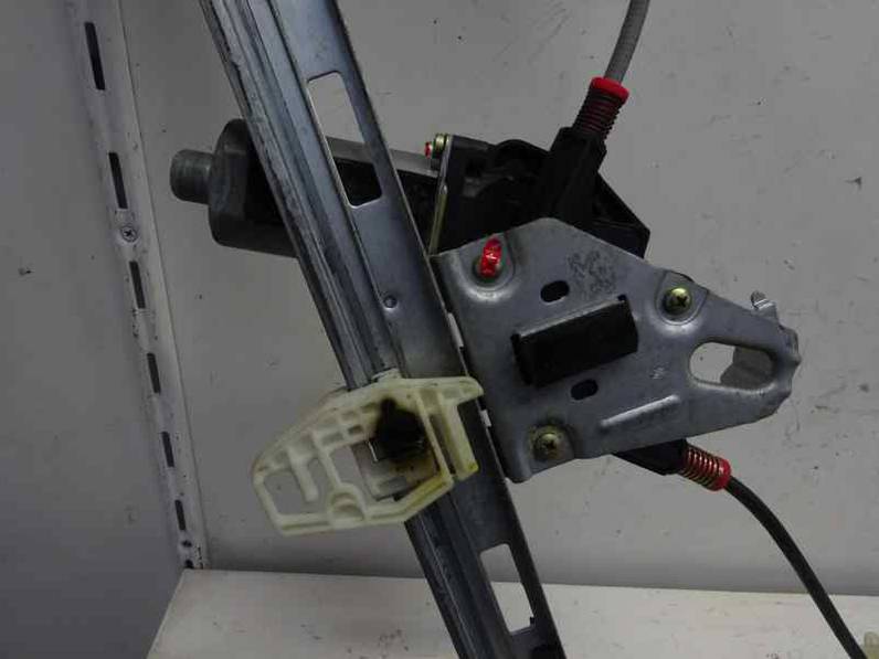 ELEVALUNAS DELANTERO DERECHO PEUGEOT 206 BERLINA 2003 1.4 HDI (68 CV)