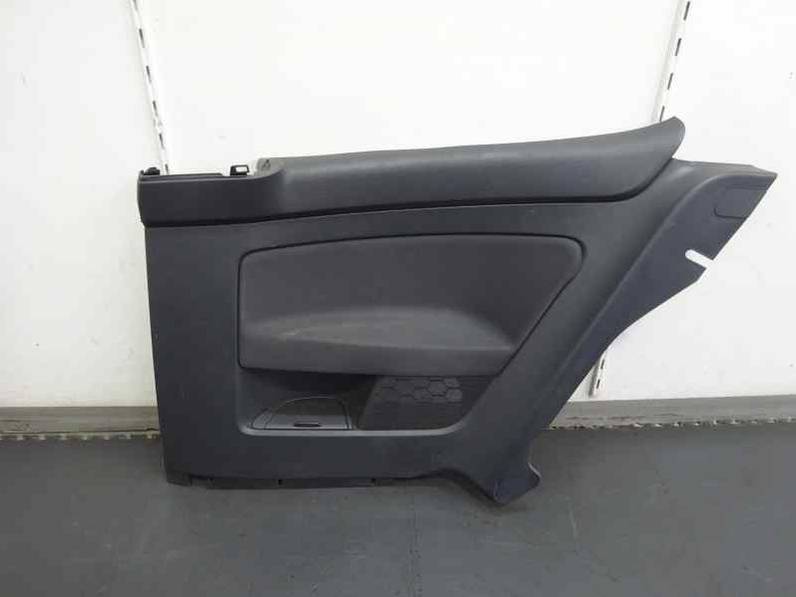 JUEGO ASIENTOS COMPLETO VOLKSWAGEN GOLF V BERLINA 2004 1.4 16V (75 CV)