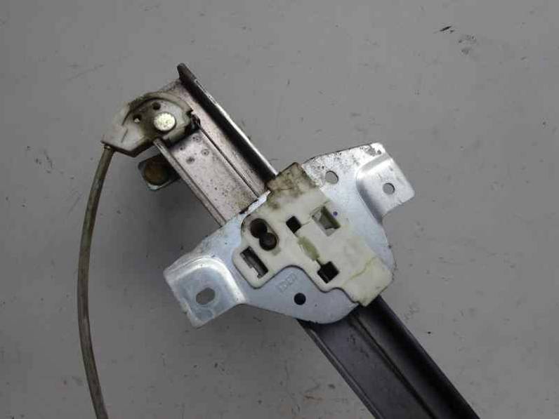 ELEVALUNAS DELANTERO DERECHO HYUNDAI GETZ 2003 1.1 12V (63 CV)