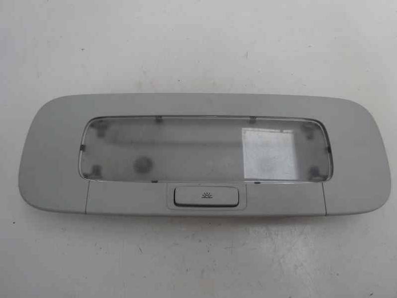 LUZ INTERIOR VOLKSWAGEN GOLF V BERLINA 2004 1.4 16V (75 CV)