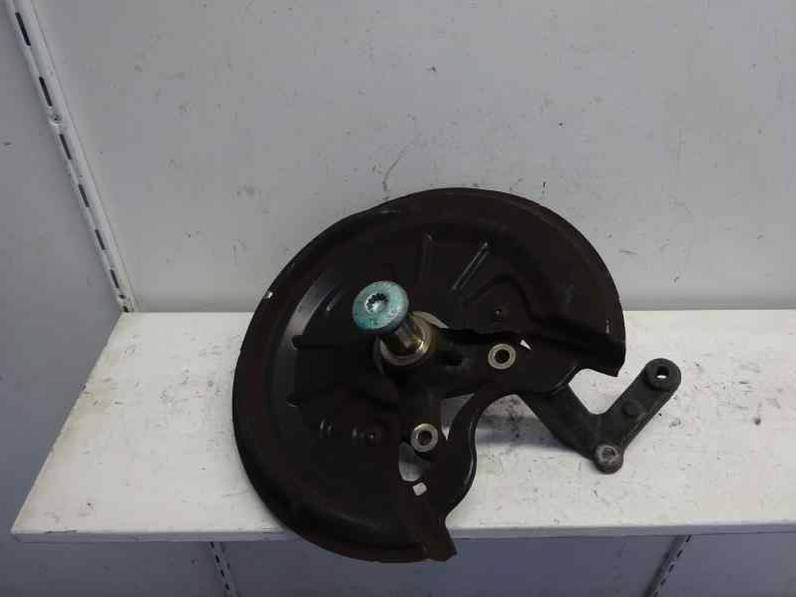 MANGUETA TRASERA IZQUIERDA VOLKSWAGEN GOLF V BERLINA 2004 1.4 16V (75 CV)