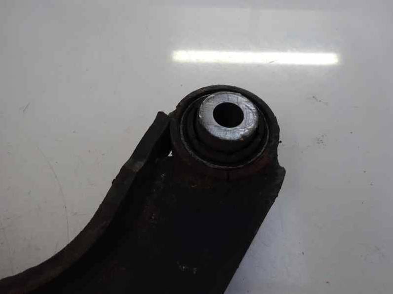 BRAZO SUSPENSION SUPERIOR TRASERO DERECHO VOLKSWAGEN GOLF V BERLINA 2004 1.4 16V (75 CV)