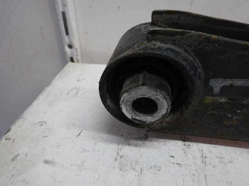 BRAZO SUSPENSION INFERIOR TRASERO IZQUIERDO VOLKSWAGEN GOLF V BERLINA 2004 1.4 16V (75 CV)