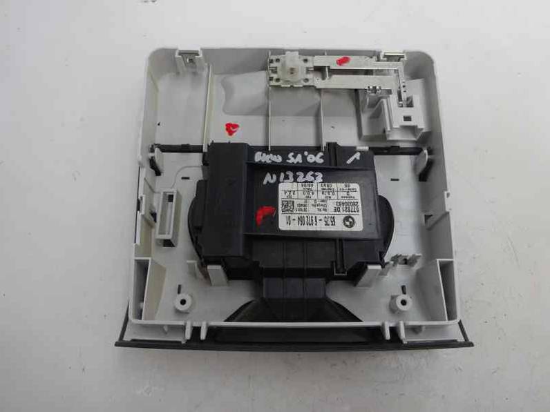 LUZ INTERIOR BMW SERIE 1 BERLINA 2006 1.6 16V (116 CV)