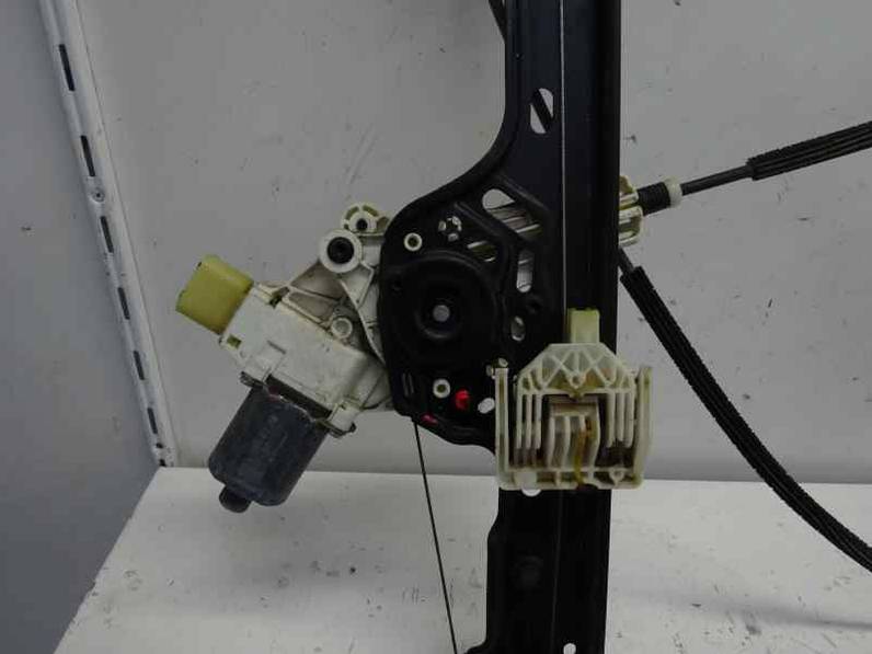 ELEVALUNAS DELANTERO IZQUIERDO BMW SERIE 1 BERLINA 2006 1.6 16V (116 CV)