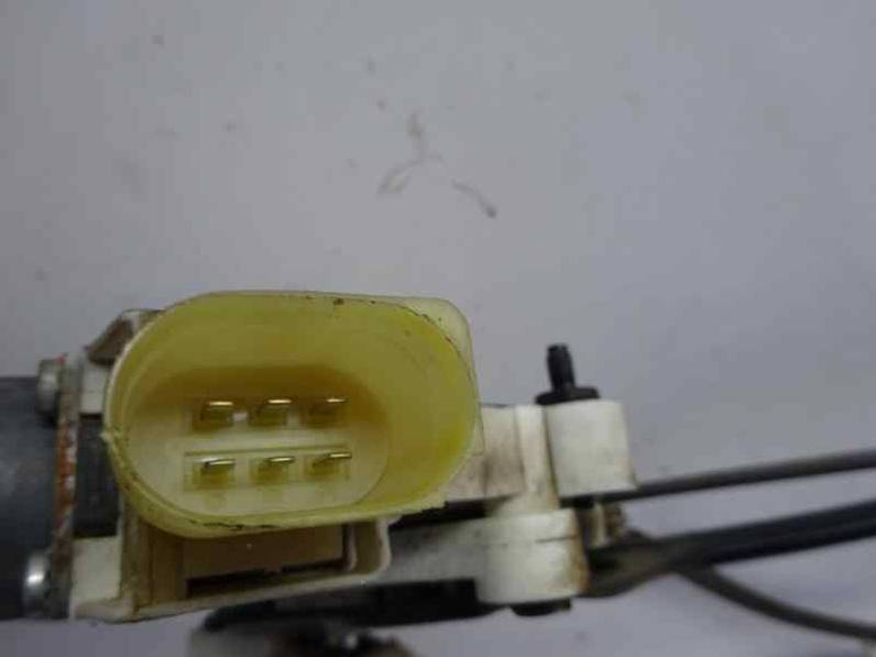 ELEVALUNAS DELANTERO IZQUIERDO BMW SERIE 1 BERLINA 2006 1.6 16V (116 CV)