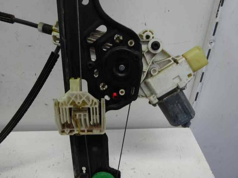 ELEVALUNAS DELANTERO DERECHO BMW SERIE 1 BERLINA 2006 1.6 16V (116 CV)