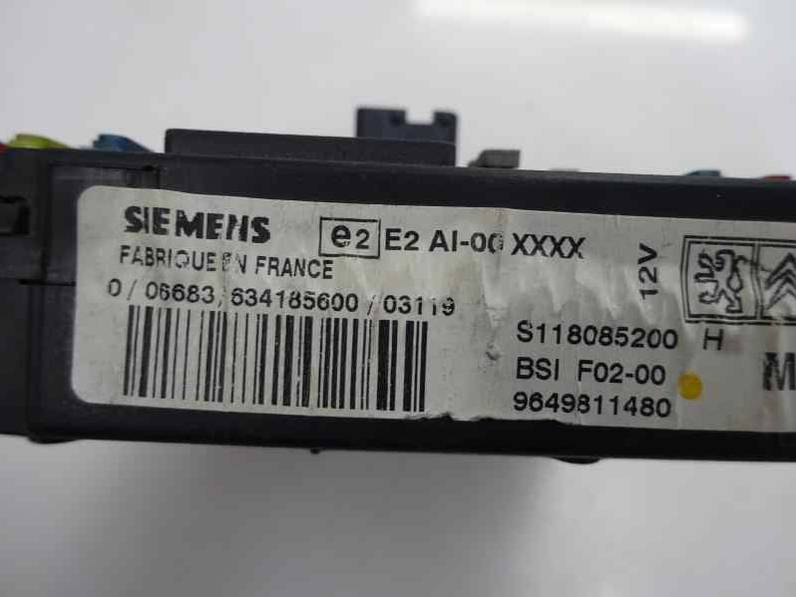 CAJA RELES FUSIBLES CITROEN C5 BERLINA 2003 2.0 HDI (109 CV)