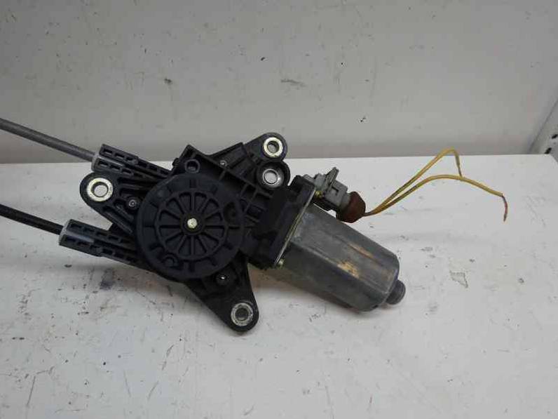 ELEVALUNAS DELANTERO DERECHO PEUGEOT 306 BREAK 1997 1.9 TURBODIESEL (90 CV)