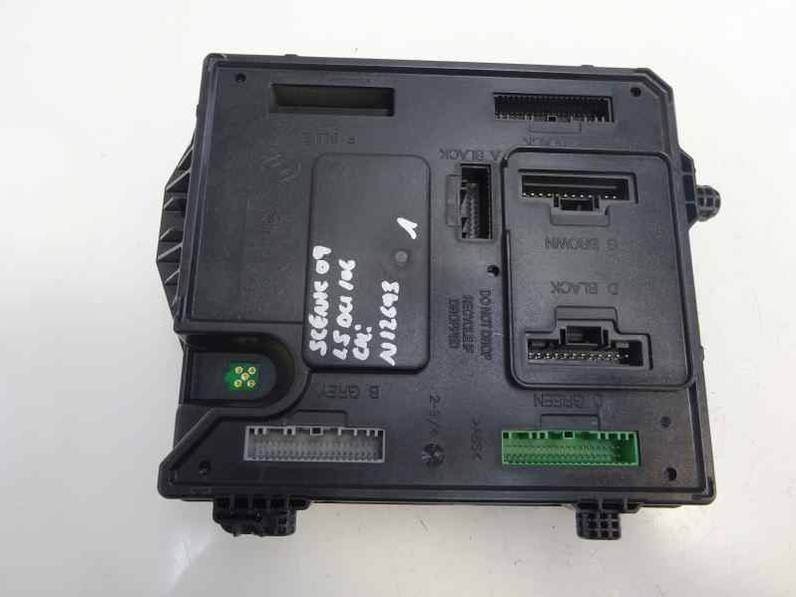 CAJA RELES FUSIBLES RENAULT SCENIC III 2009 1.5 DCI D (106 CV)