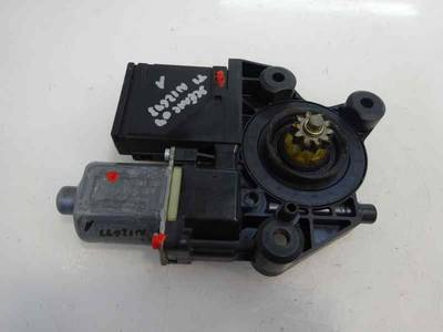 MOTOR ELEVALUNAS TRASERO IZQUIERDO RENAULT SCENIC III 2009 1.5 DCI D (106 CV)