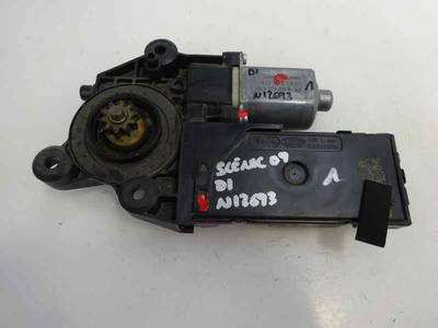 MOTOR ELEVALUNAS DELANTERO IZQUIERDO RENAULT SCENIC III 2009 1.5 DCI D (106 CV)