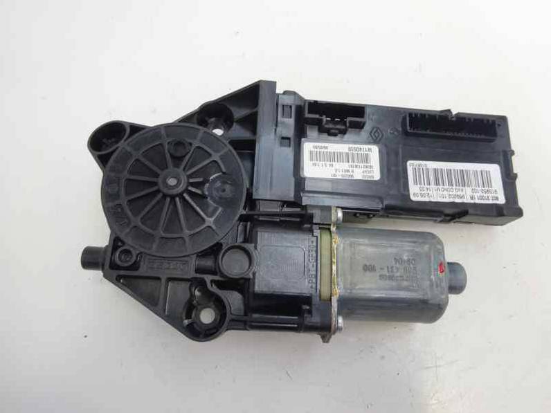 MOTOR ELEVALUNAS DELANTERO IZQUIERDO RENAULT SCENIC III 2009 1.5 DCI D (106 CV)