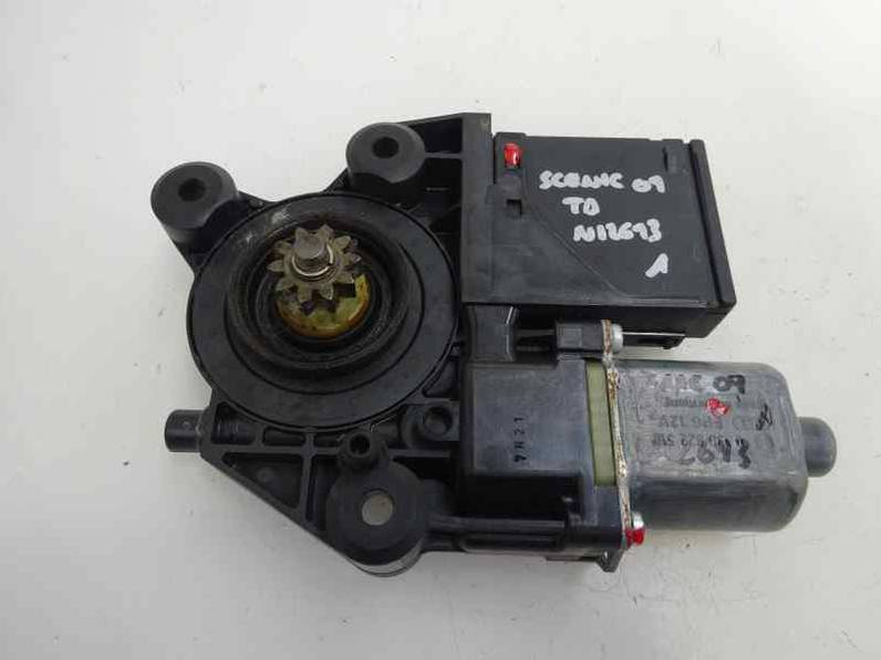 MOTOR ELEVALUNAS TRASERO DERECHO RENAULT SCENIC III 2009 1.5 DCI D (106 CV)
