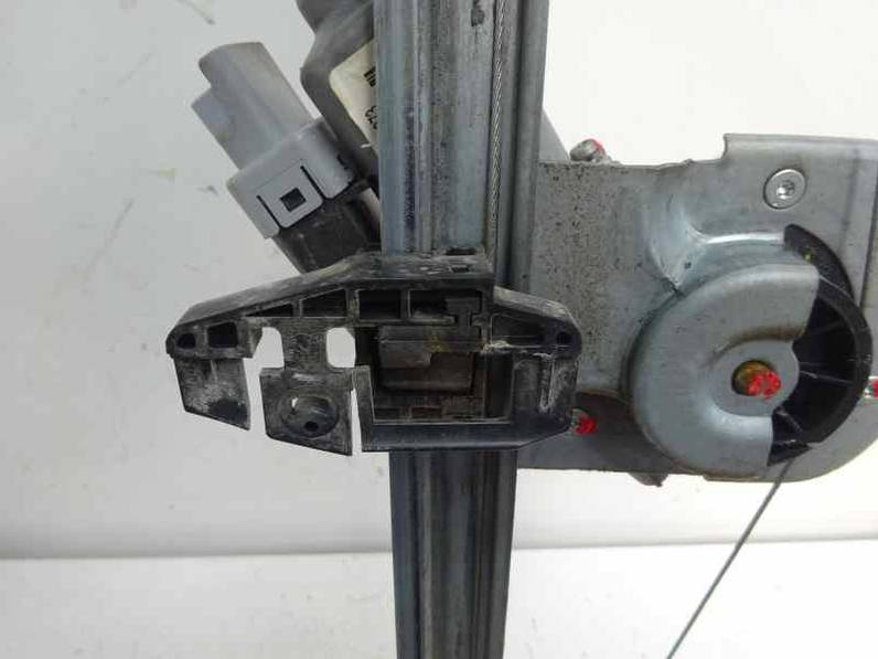 ELEVALUNAS DELANTERO IZQUIERDO CITROEN C3 2006 1.4 HDI (68 CV)