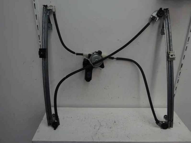 ELEVALUNAS DELANTERO DERECHO CHRYSLER VOYAGER 1996 2.5 TURBODIESEL (116 CV)