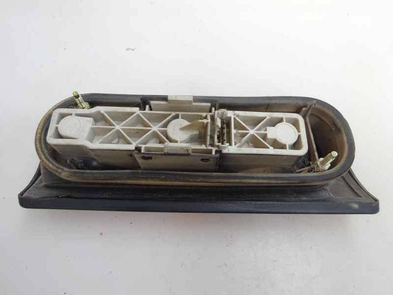 PILOTO TRASERO DERECHO RENAULT RAPID EXPRESS 1993 1.9 D (64 CV)