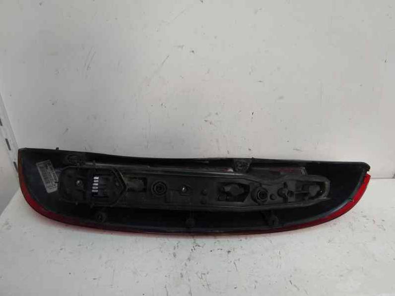 PILOTO TRASERO IZQUIERDO OPEL CORSA C 2003 1.7 16V DI (65 CV)