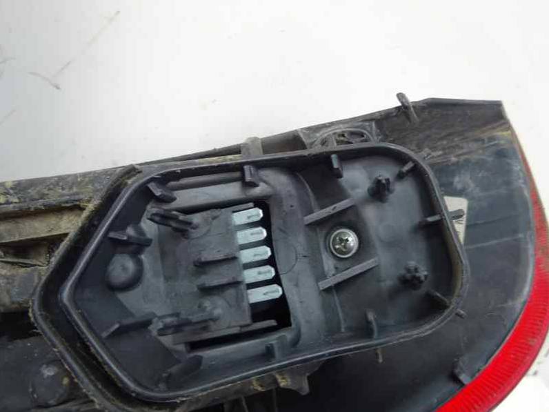 PILOTO TRASERO DERECHO OPEL CORSA C 2003 1.7 16V DI (65 CV)