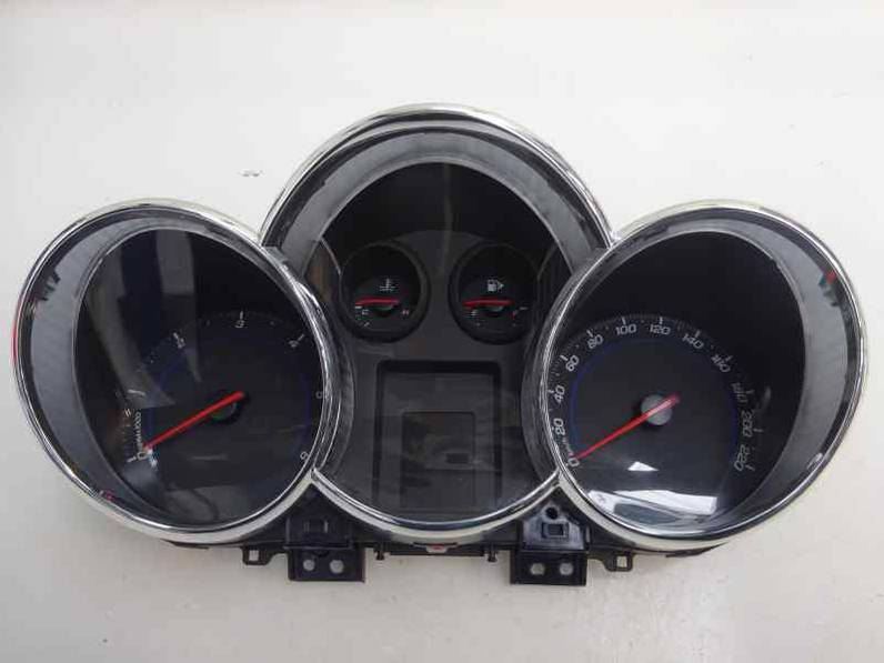 CUADRO INSTRUMENTOS CHEVROLET CRUZE HATCHBACK 2012 2.0 D (163 CV)