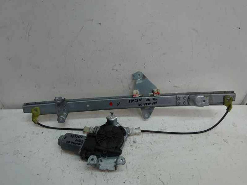 ELEVALUNAS TRASERO DERECHO NISSAN NAVARA PICK UP 2007 2.5 DCI D (171 CV)