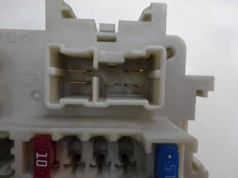 CAJA RELES FUSIBLES NISSAN NAVARA PICK UP 2007 2.5 DCI D (171 CV)