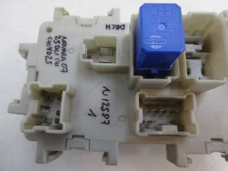 CAJA RELES FUSIBLES NISSAN NAVARA PICK UP 2007 2.5 DCI D (171 CV)